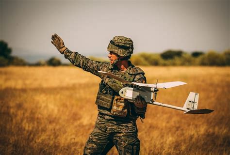 el ejercito de tierra pone  prueba sus drones en el ejercicio  ultra en leon