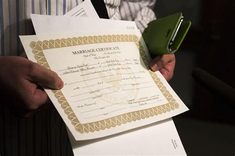 Utahns Not As Strongly Opposed To Same Sex Marriage Poll Finds