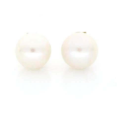 reserve price akoya pearl gold earrings catawiki