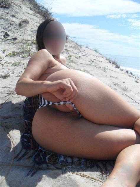putinha da bunda grande pelada na praia safadas na web