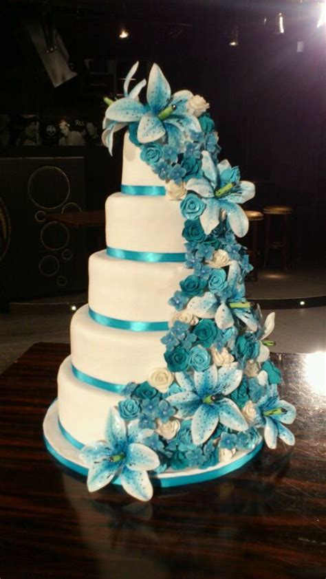 teal ombre wedding cake ideas bouquet wedding flower