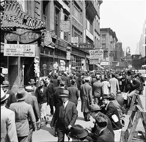 lines in front of employment agencies in ny circa 1935