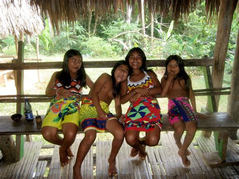 Embera Girls Mogueandflexiblegirl Nude