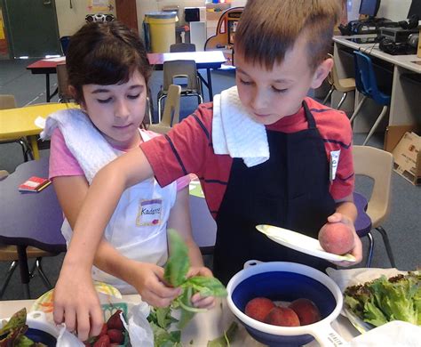 kids cooking classes offered  farmers market  today anewscafecom