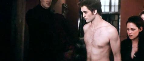 Robert Pattinson Var Shirtless Caps Naked Male Celebrities