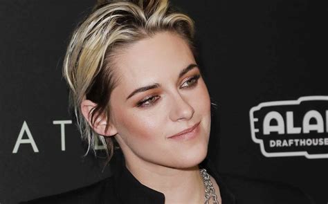How To Improve 2020 Kristen Stewart In A Gay Christmas Movie – Film Daily