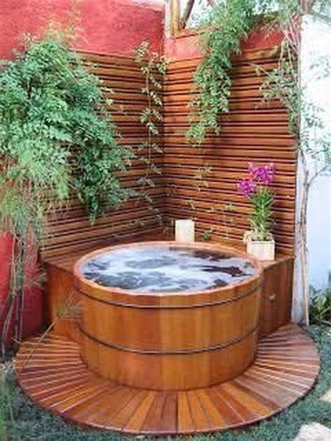 25 Outdoor Jacuzzi Ideas That Will Make You Want To Plunge Right In