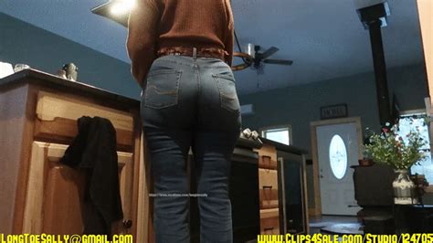 Levis In The Kitchen Pov1 Part 2 Long Toe Sally Clips4sale