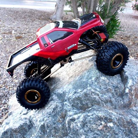 redcat racing everest   wd rock crawler red rereverest  red cars trucks larry