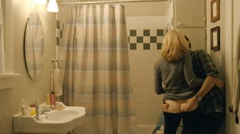 elizabeth banks nude butt and sex in the bathroom from the details movie scandal planet