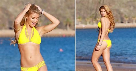 Are You Looking Joey Amy Willerton Flaunts Sizzling Beach
