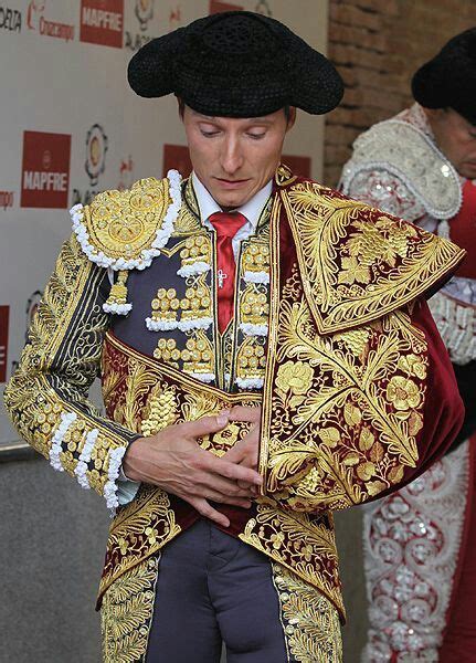 Pin By John On Figuras Del Toreo Matador Costume Traditional Outfits