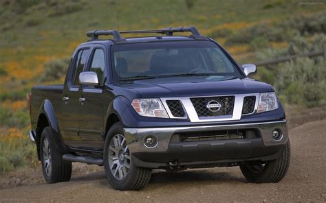 nissan frontier  widescreen exotic car image    diesel station