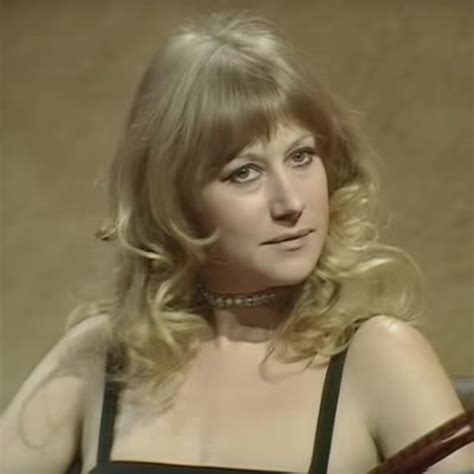 Helen Mirren S Sexist 1975 Interview Popsugar Love And Sex