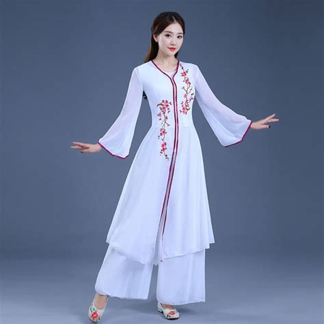 Ancient Traditional Chinese Folk Dance Dresses White Color Traditional