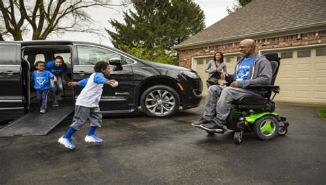 buying top mobility cars  wheelchair accessible vehicles  fiveoh info