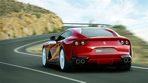 ferrari  superfast   wallpaper hd car wallpapers