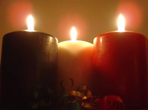 christmas candles picture  photograph  public domain