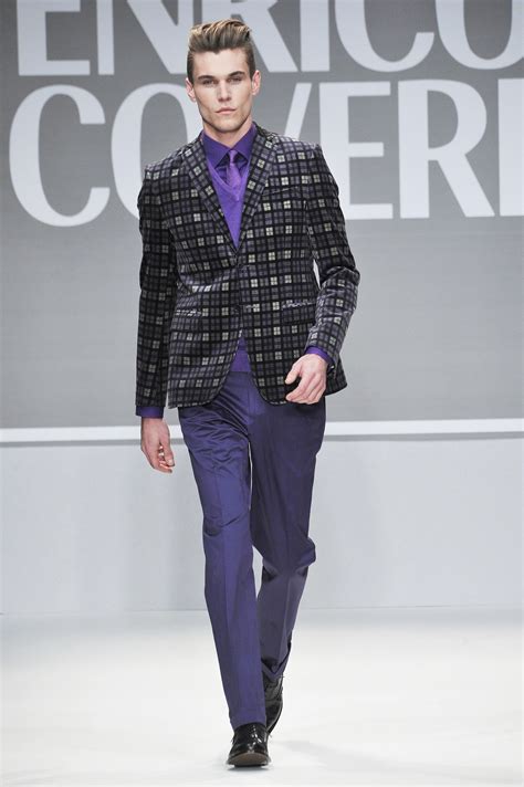 enrico coveri fw  collection coveri fashion catwalk velvet jacket purple jaco