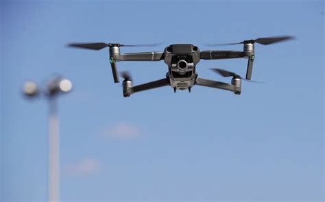 il ne faut pas faire confiance aux drones chinois attaque le patron du fabricant francais