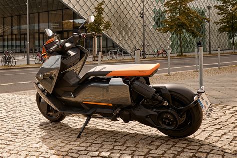 bmw ce  electric scooter uncrate