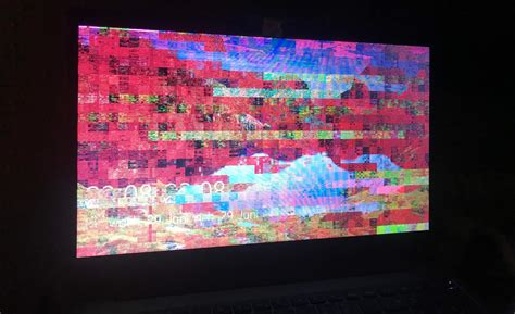 laptop bildschirm flackert computer technik flackern