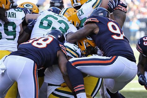 Bears Open Up As A 4 Point Favorite Against The Packers Windy City