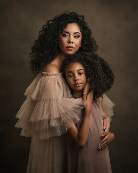 mother daughter photoshoot outfits mother daughter photography hot