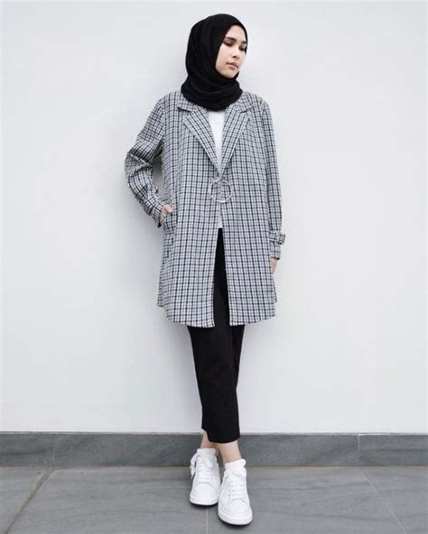 9 Style Hijab Casual Buat Ke Kantor Paling Trendy Pakaian Kantor