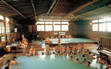 living in japan japanese hot springs onsen japan japanese bath house