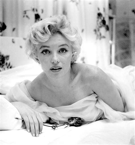 Star In The Spotlight The Marvelous Marilyn Monroe Hubpages