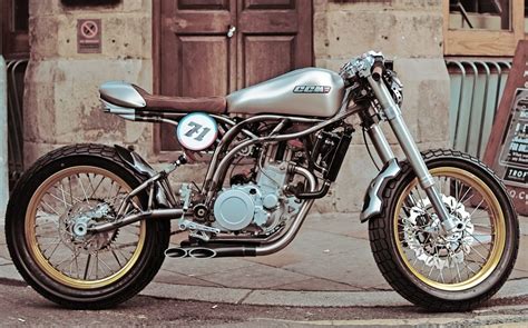 review  ccm spitfire cafe racer  pictures