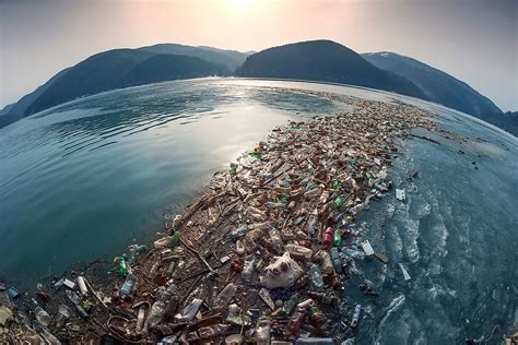 effects  ocean pollution worldatlas