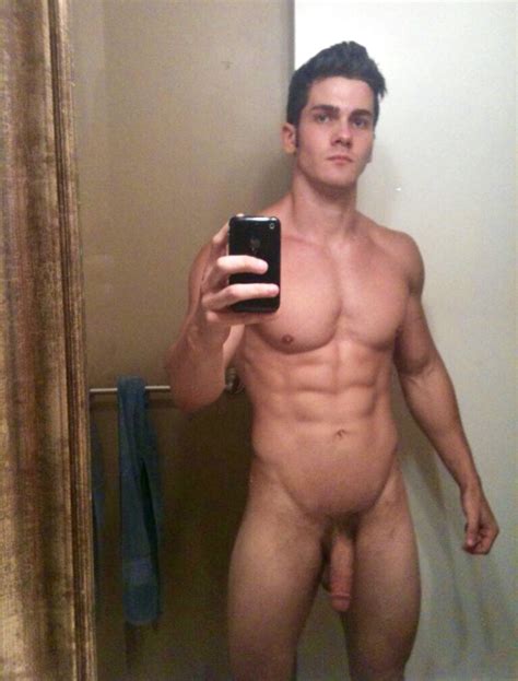Fit Gym Lad A Naked Guy