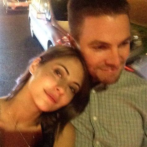 pin by ethan white on arrow cast willa holland stephen amell late