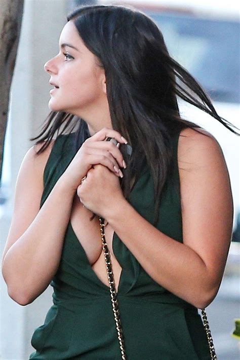 ariel winter cleavage 23 photos thefappening