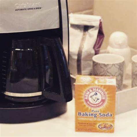 wash  coffee pot   cup  baking soda   prevent