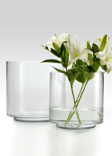 Round Clear Glass Vases With A Raised Bottom Round Glass