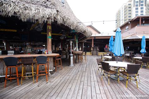 sharkys beachfront restaurant panama city beach fl review