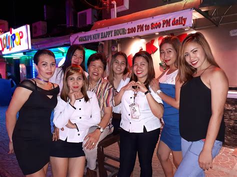 g is for gecko bar angeles city mike s tours