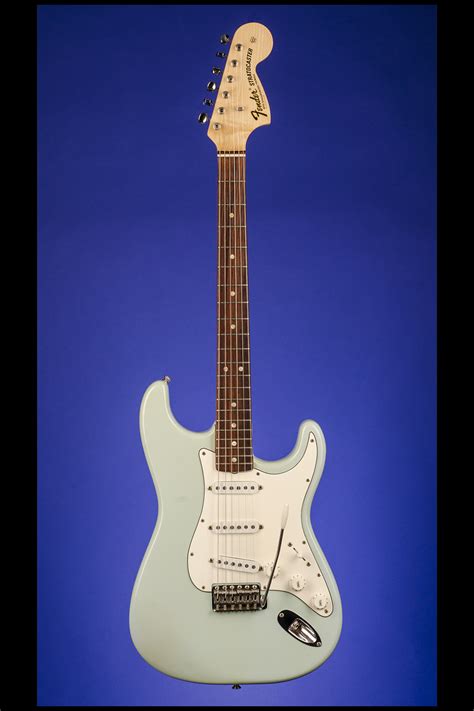 stratocaster guitars fretted americana