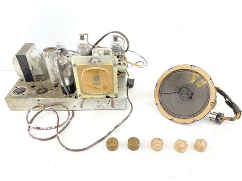 lot vintage delco radio model   internal parts