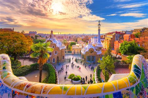 barcelona spain destination   day mynext escape