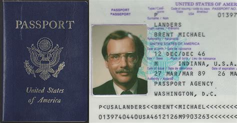 United State Of America Passport 1989 — 1999 Purple Printed Text