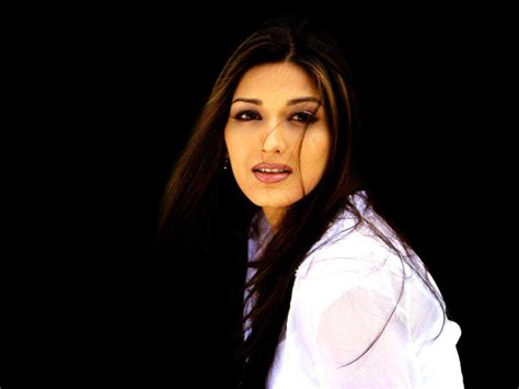 bollywood actresses hot and hd wallpapers sonali bendre