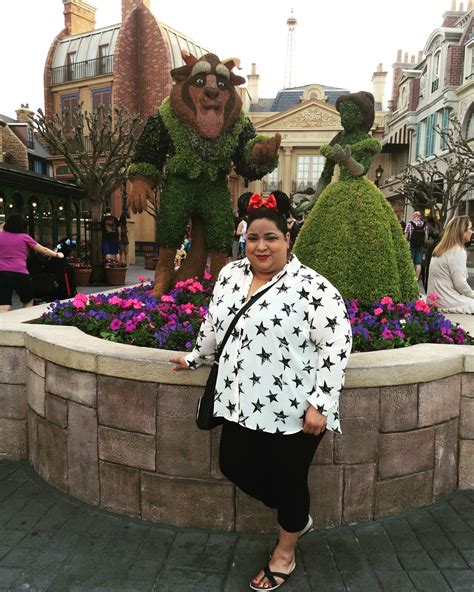 top bottom lane bryant perfect comfy outfit to explore epcot disney