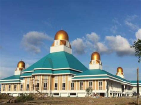 masjid darul hana masjid mosque  kuching halal trip