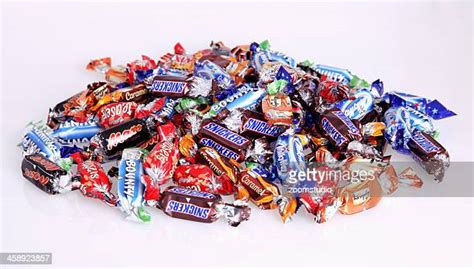 milky way candy bar photos and premium high res pictures getty images