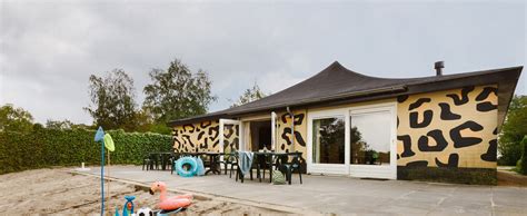 bungalow group jungalow restyled vakantiepark beekse bergen roompot