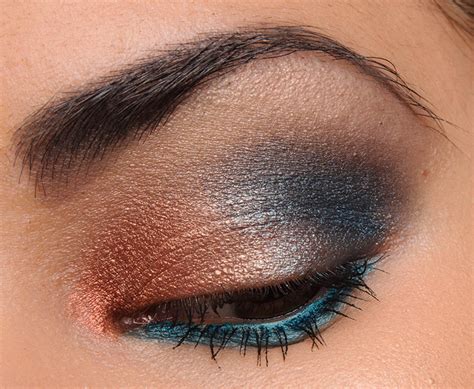 natasha denona purple blue eyeshadow palette 28 review photos swatches